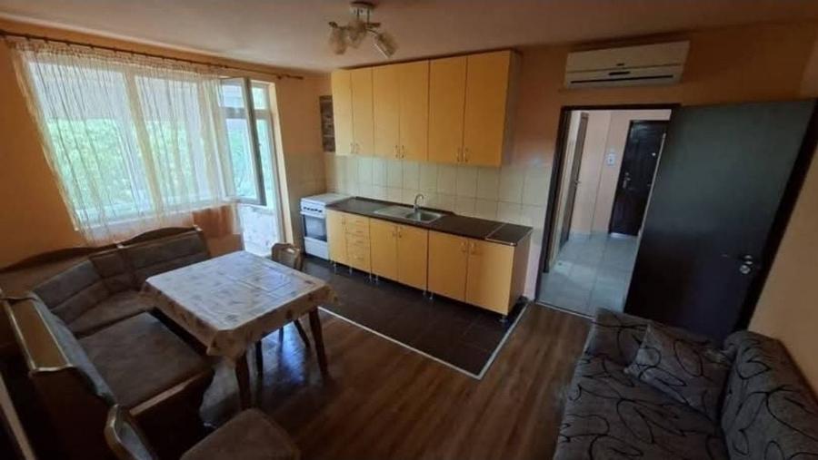 Apartament cu 2 camere decomandat în Rogerius