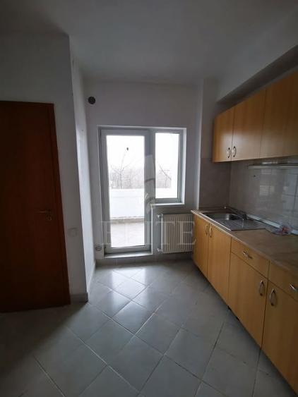 Apartament cu 2 camere decomandat în Zorilor