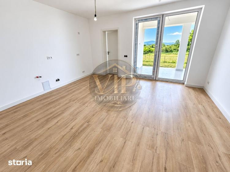 Casă cu 4 camere cu Teren 458 Mp în Partoș