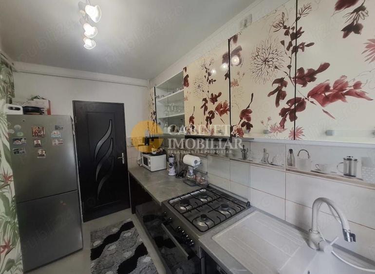 Apartament cu 3 camere, mobilat în Tătărași