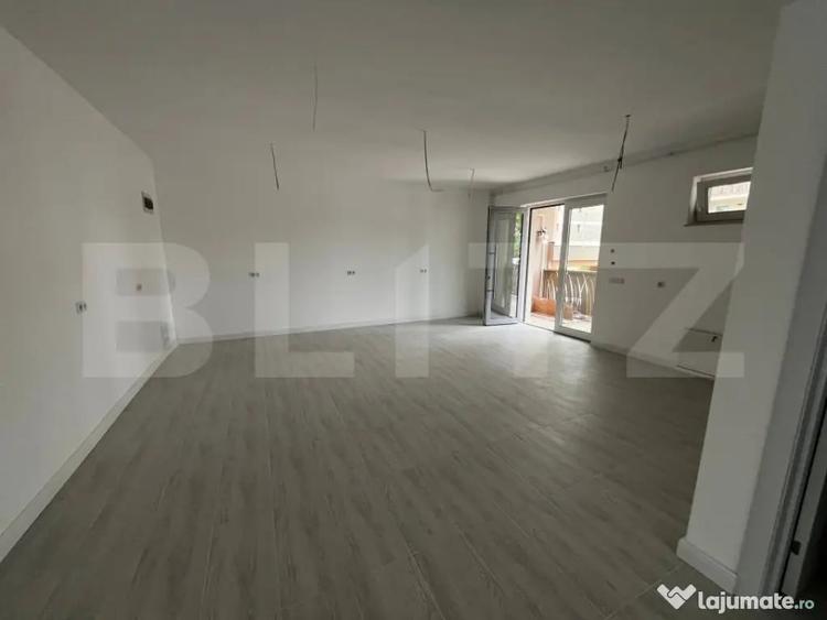 Spațiu comercial, de 90 mp, în Independenței