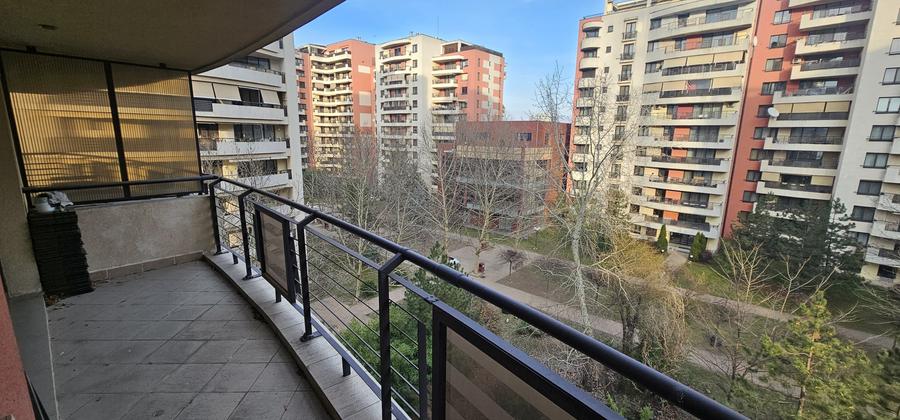 Apartament cu 4 camere decomandat în Barbu Văcărescu