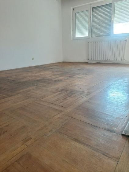 Apartament et.1,comf. 1,deco, 53 mp hol mare open space cu bucataria - 2