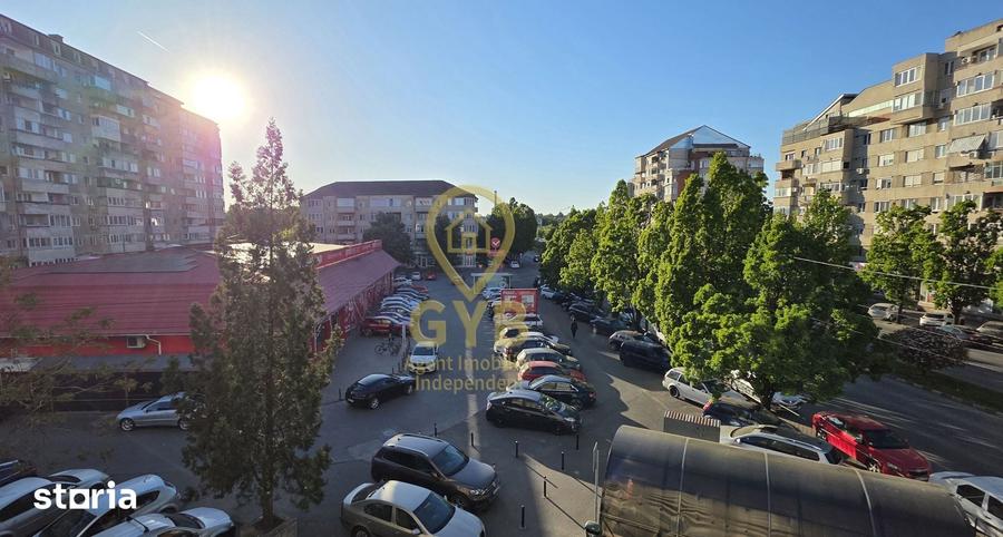 Apartament cu 2 camere decomandat în Decebal