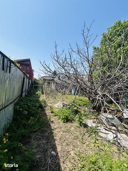 Casă cu 3 camere cu Teren 437 Mp în Andronache