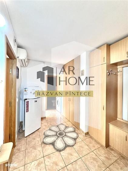 Apartament cu 2 camere decomandat în Mihai Bravu