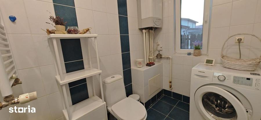 Casă cu 4 camere cu Teren 272 Mp în Central