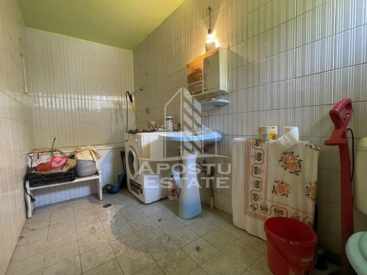 Casă individuală cu 3 camere cu Canalizare în Dâmbovița