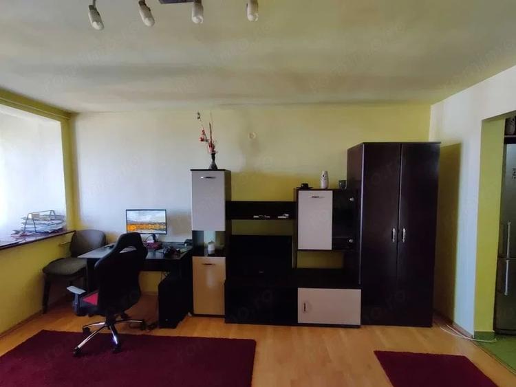 Garsonieră decomandată, mobilată în Take Ionescu