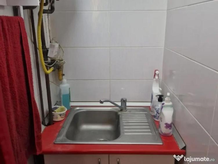 Spațiu comercial, de 20 mp, în Ultracentral