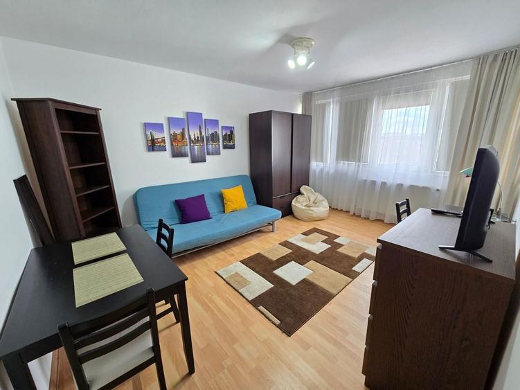 Apartament cu 2 camere decomandat, mobilat în Cantemir