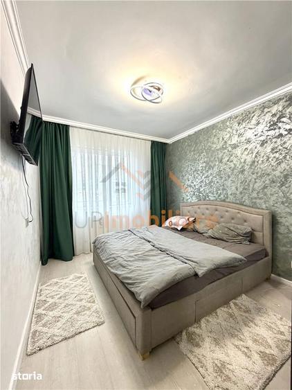 Apartament cu 3 camere în Centura