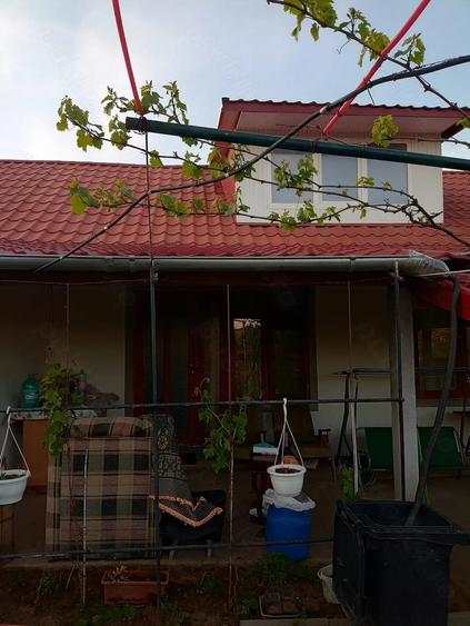 Casă cu 3 camere cu Teren 1200 Mp în Moscu