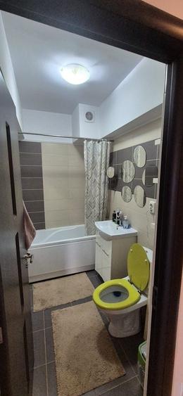 Apartament cu 2 camere decomandat în Ultracentral