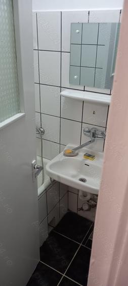 Apartament cu 2 camere nedecomandat, mobilat în Brotăcei