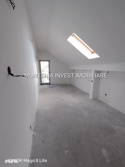 Casă cu 5 camere cu Teren 375 Mp în Central