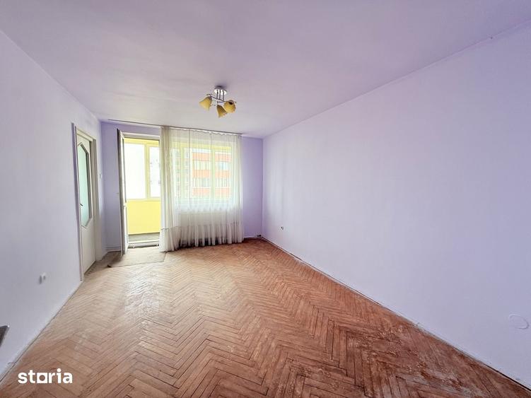 Apartament cu 2 camere decomandat în Central