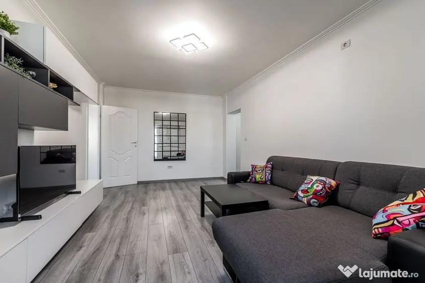 Apartament cu 2 camere semidecomandat în Aurel Vlaicu