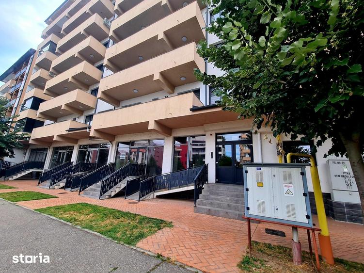 Spațiu comercial, de 1 mp, în Central