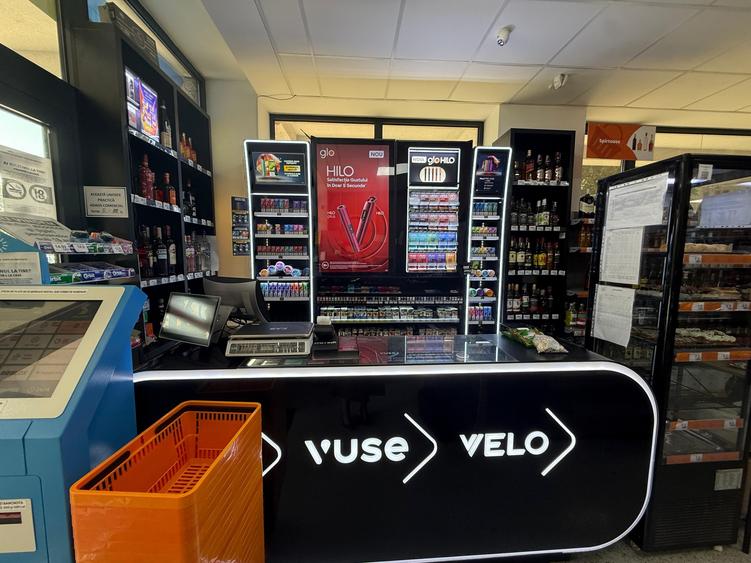 Spațiu comercial, de 204.30000305176 mp, în Far