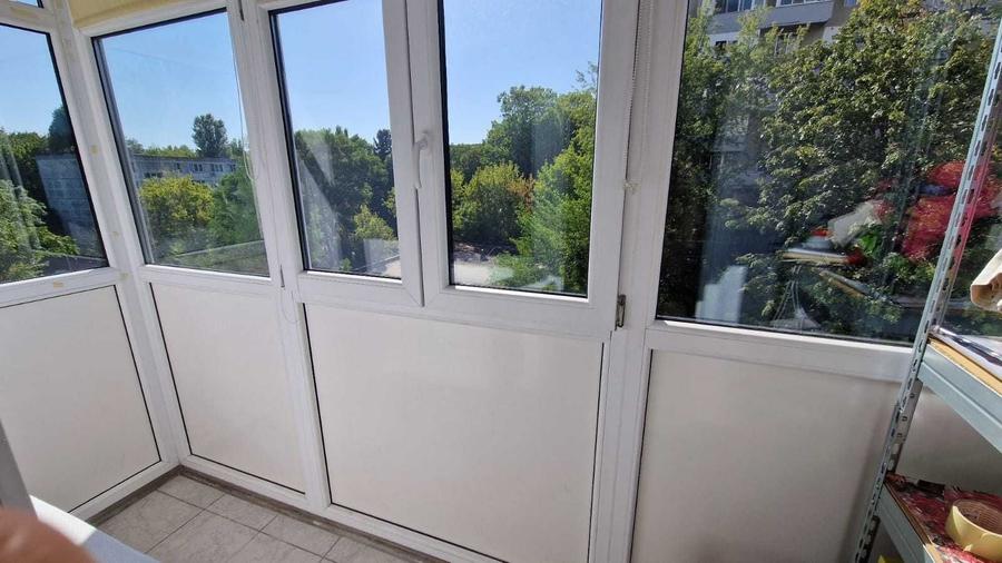Apartament cu 2 camere semidecomandat în Brâncoveanu