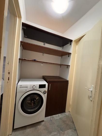 Apartament cu 2 camere decomandat în Malul Spitalului