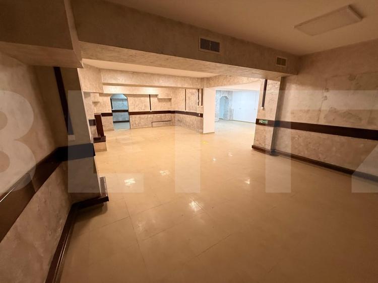 Spațiu comercial, de 170 mp, în Ultracentral