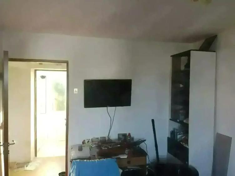 Apartament cu 2 camere decomandat în City Park Mall