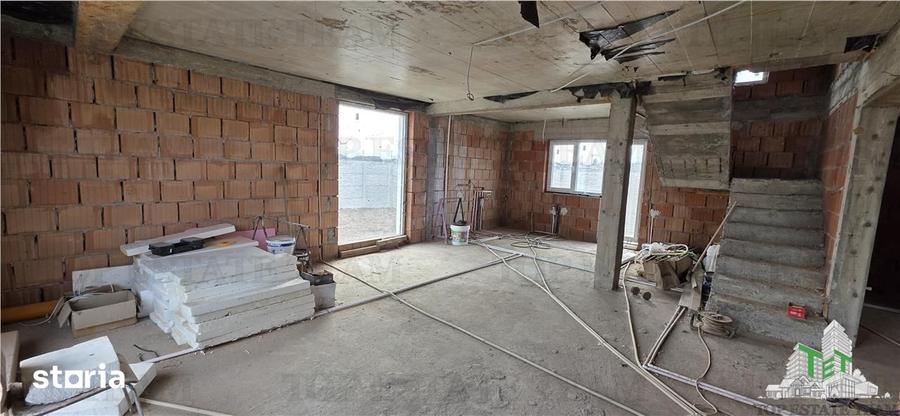 Casă cu 4 camere cu Teren 262 Mp în Clinceni