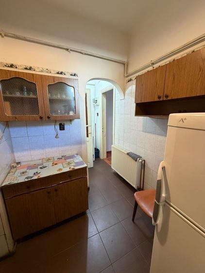 Garsonieră decomandată, mobilată în Unirii