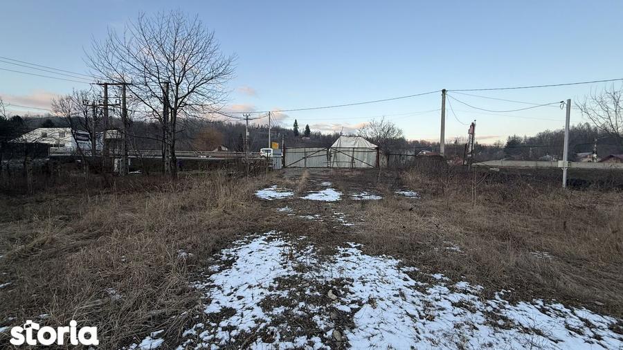 Teren de 10834 mp, în Dumbrăvești