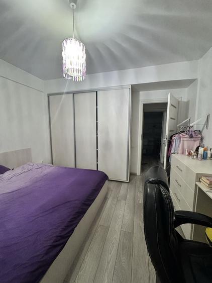 Apartament cu 2 camere decomandat în Exterior Vest