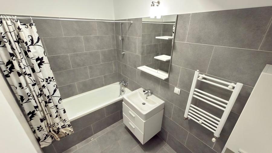 Apartament cu 2 camere decomandat în Chitila