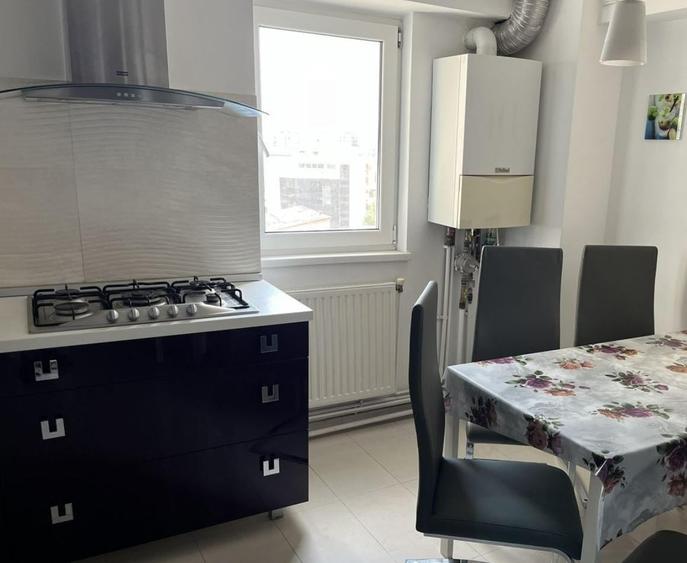 Apartament 4 camere renovat recent +CTP +Loc de parcare in zona 13 Septembrie - 8