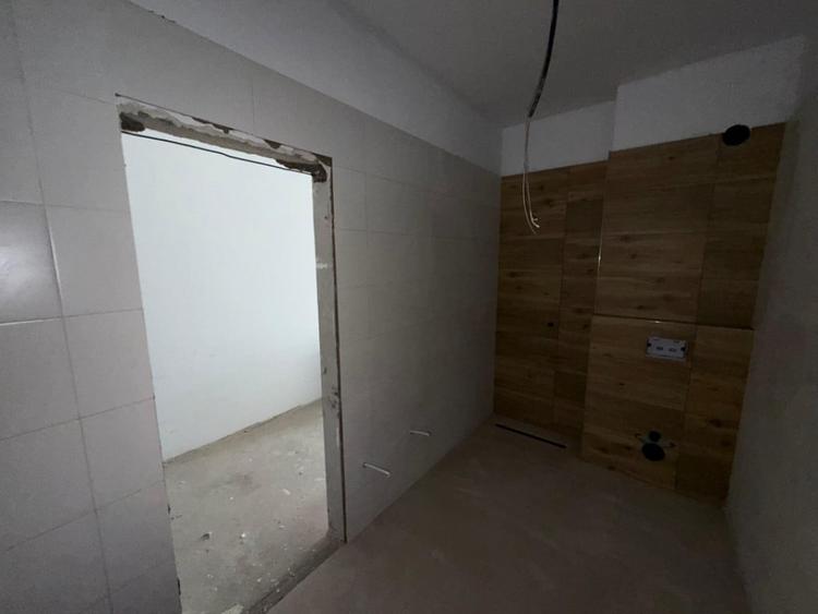 Apartament cu 2 camere decomandat în Florești — fotografia 1
