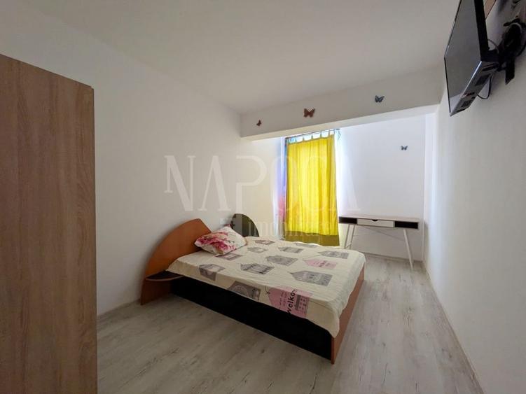 Apartament cu 4 camere decomandat în Sânmartin