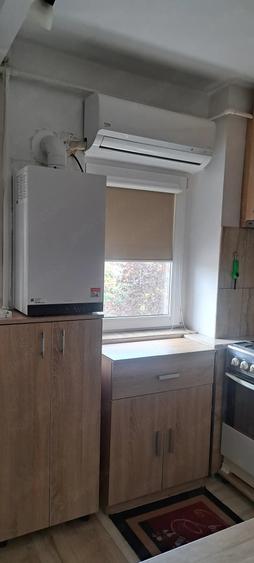Garsonieră decomandată în Central