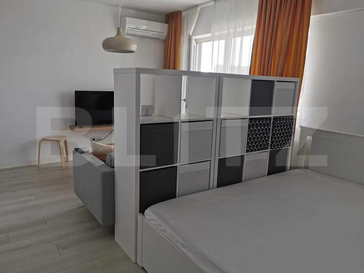 Garsonieră decomandată, mobilată în Galata