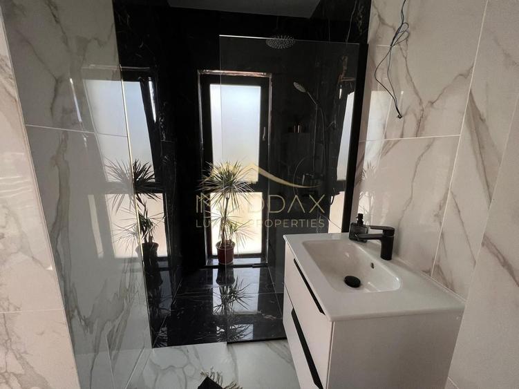 Casă individuală cu 6 camere cu Canalizare în Tunari