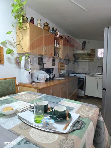 Casă cu 3 camere cu Teren 197 Mp în Central