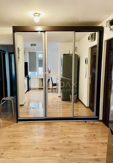 Apartament cu 3 camere decomandat în Brâncoveanu