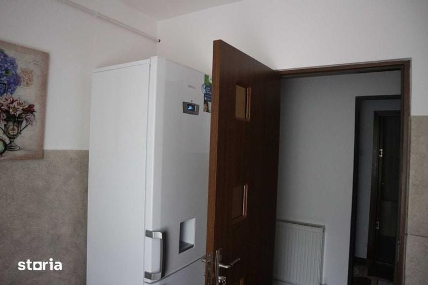 inchiriez apartament 2 camere - 3
