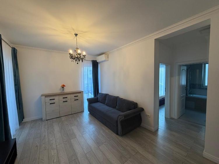 Apartament cu 2 camere decomandat, mobilat în Dumbrăvița