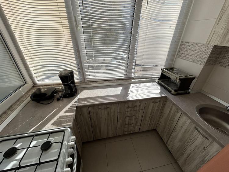 Apartament cu 3 camere decomandat în Iosia