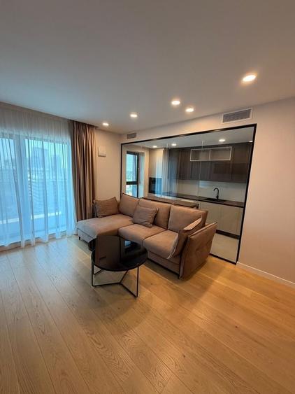 Apartament cu 2 camere decomandat, mobilat în Aviației