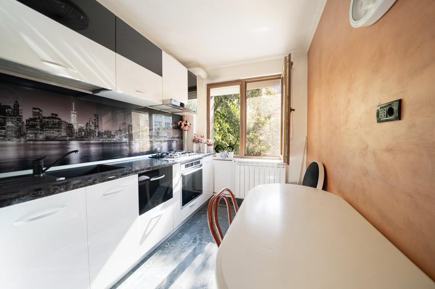 Apartament cu 2 camere decomandat, mobilat în Dristor