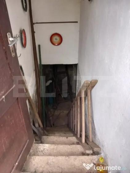 Teren de 600 mp, în Bercu Roșu