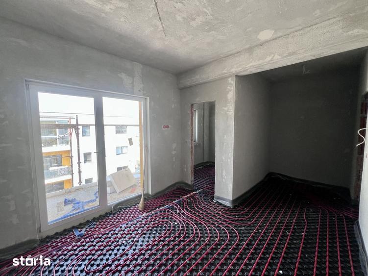 Apartament cu 3 camere nedecomandat în Moșnița Nouă