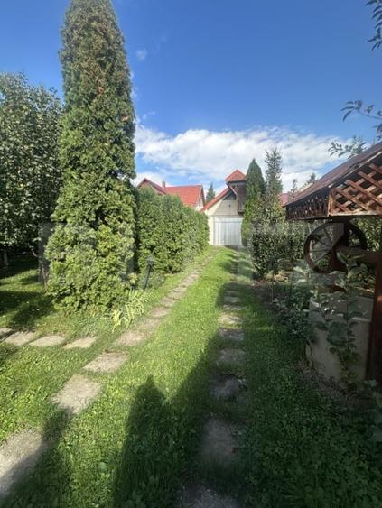 Casă individuală cu 5 camere cu Canalizare în Lucian Blaga
