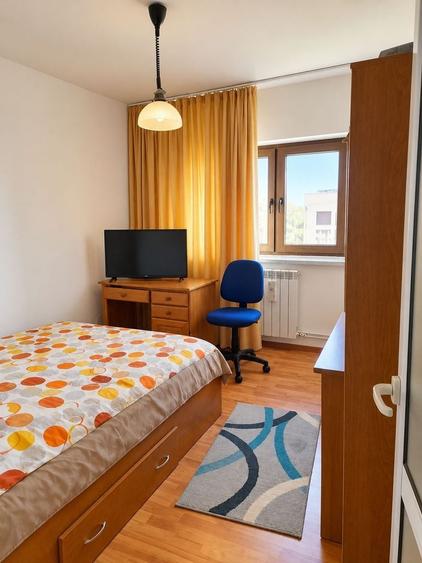 Apartament cu 3 camere decomandat în Kiseleff